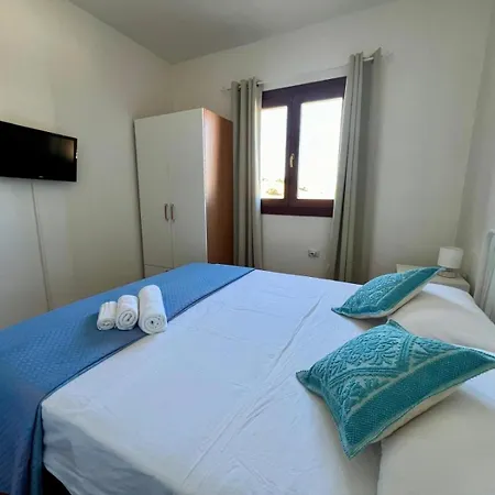 Sunrise Con Giardino Apartamento