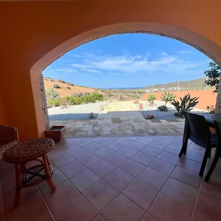 Sunrise Con Giardino Apartamento *